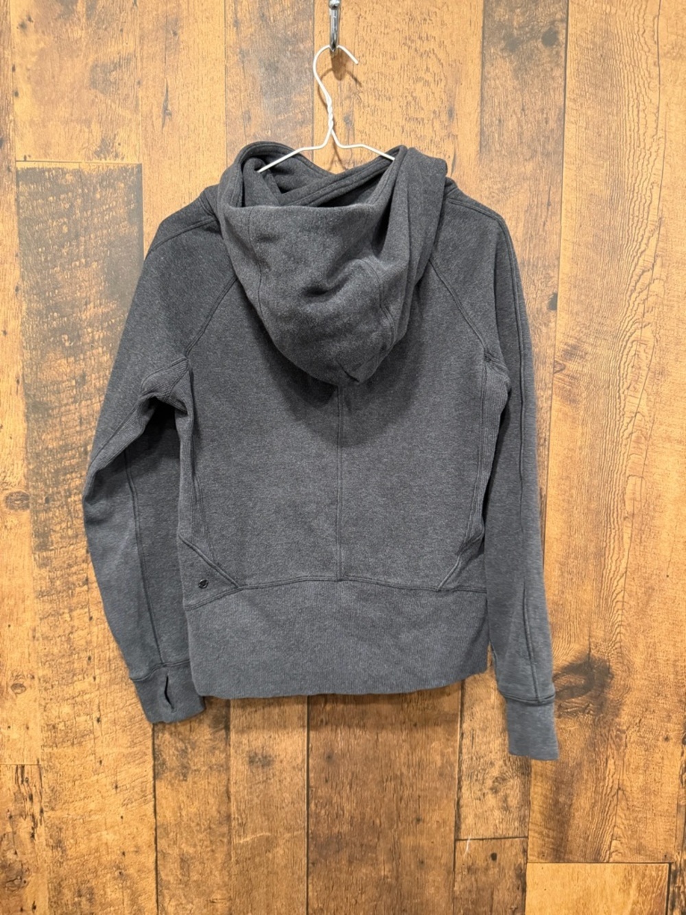Lululemon Women's Charcoal Gray Hooded Sweater size 6 EUC - Picture 2 of 4